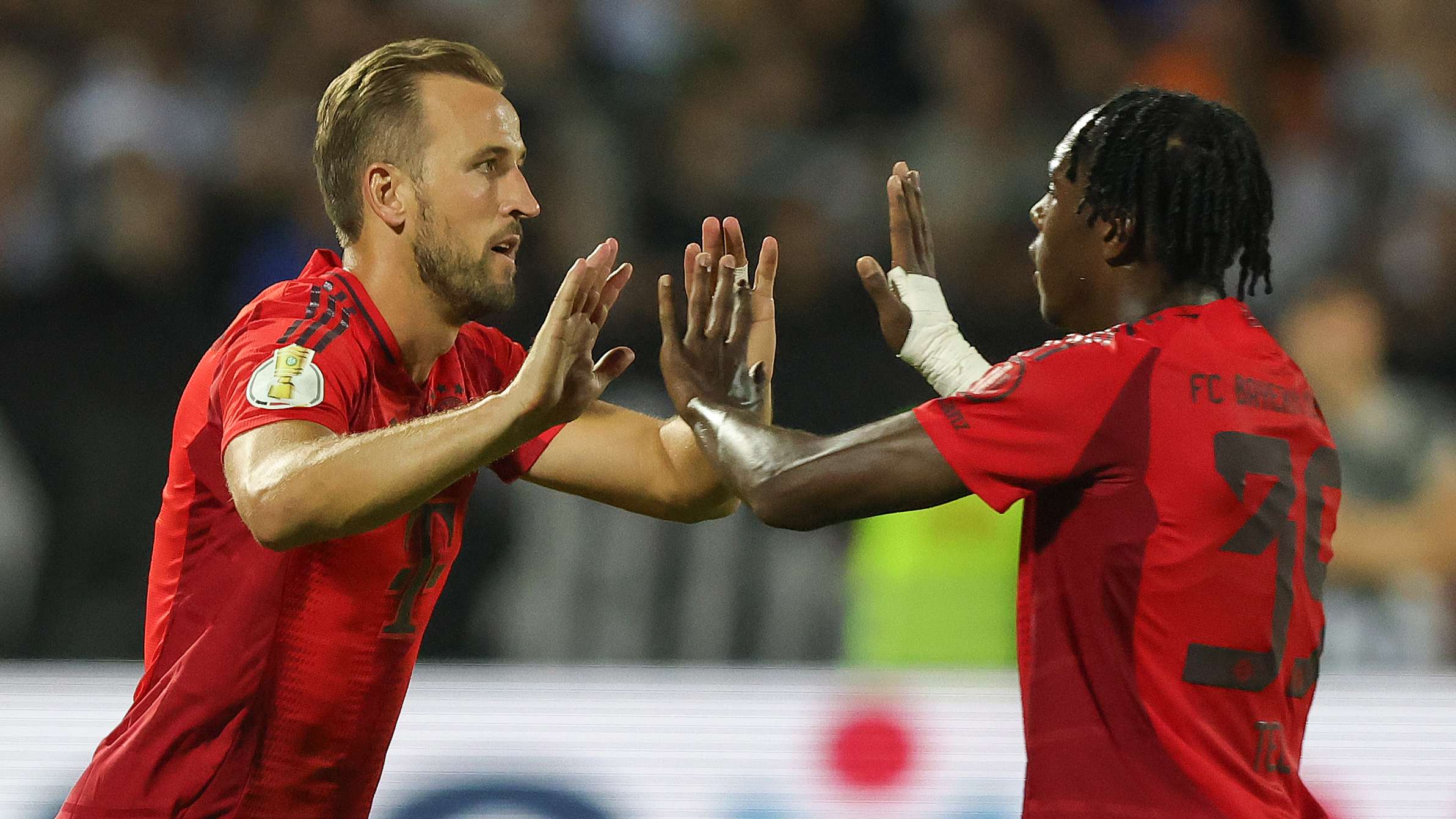 碰撞显得格 碰撞显得格